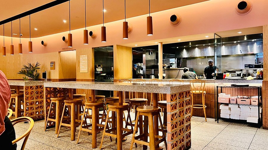 Domu (Orlando Restaurant)